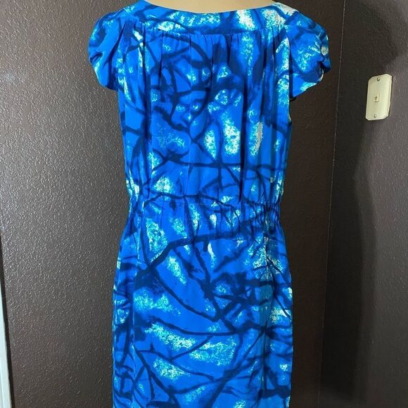 Yoana baraschi blue white batik style splash silk dress with chartreuse belt - Picture 8 of 9